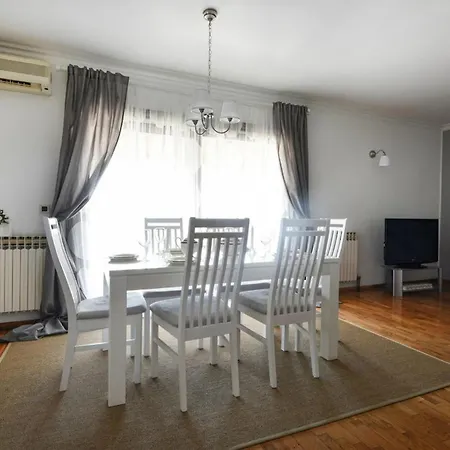 Appartement Matea 61