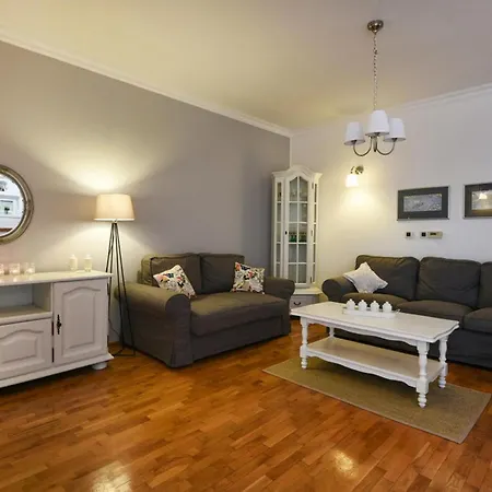 Apartamento Matea 61 Nin
